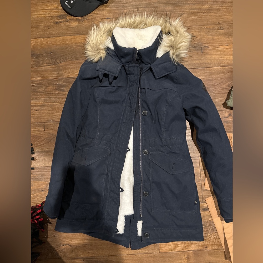Hollister coat